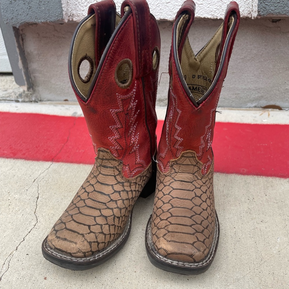 Little kids size 10 cowboy boots